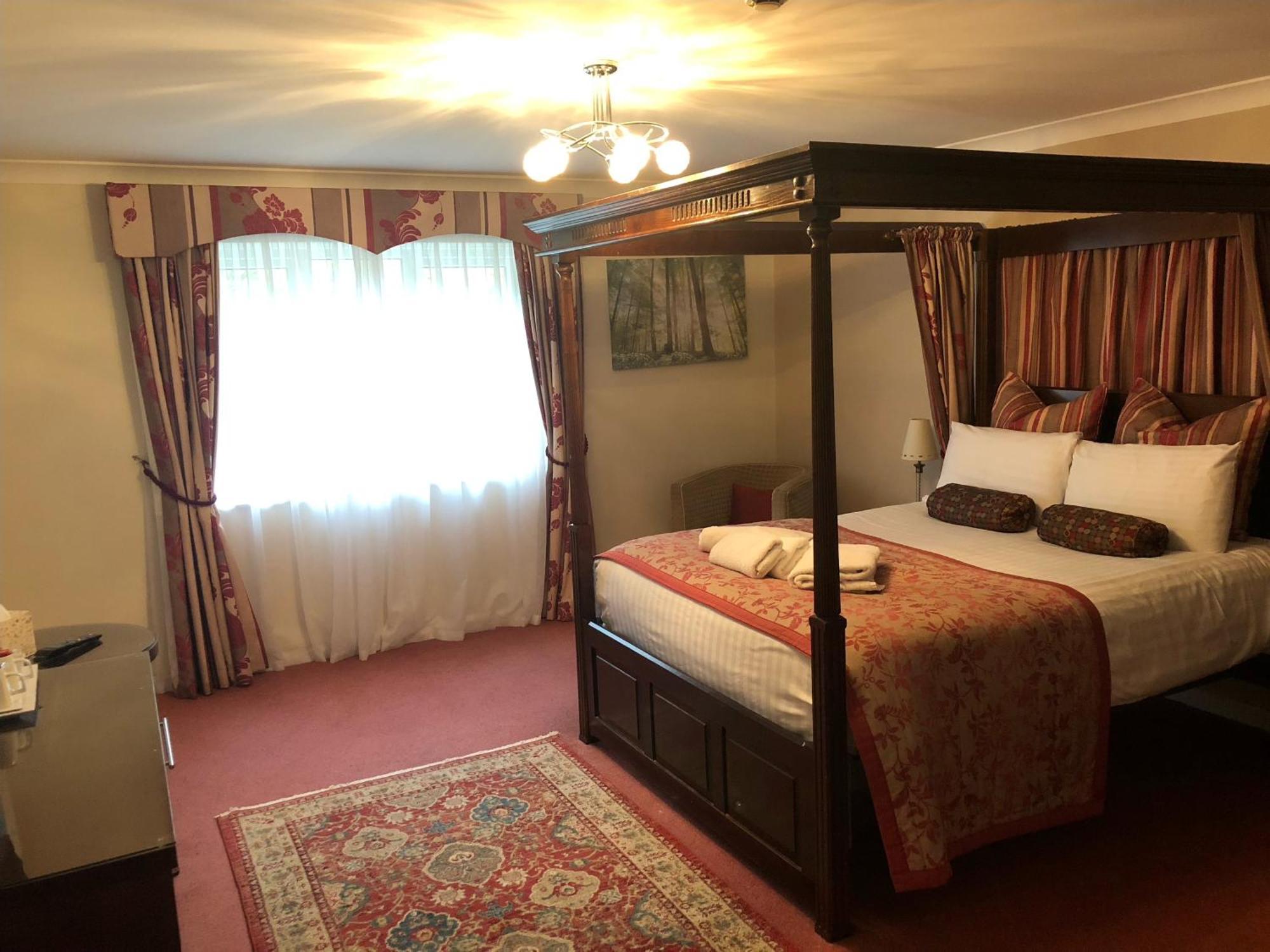 Little Silver Country Hotel Tenterden Kültér fotó