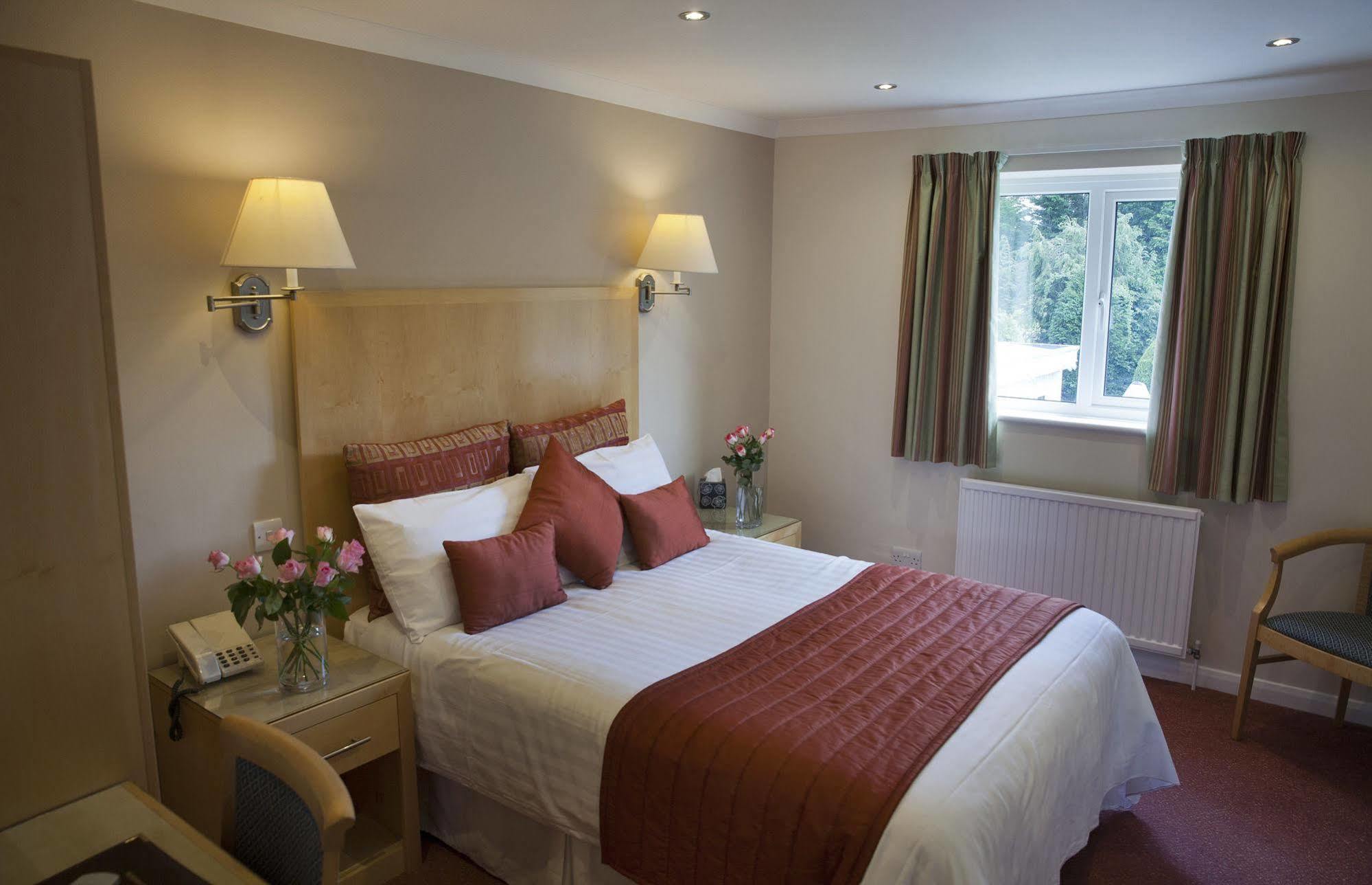 Little Silver Country Hotel Tenterden Kültér fotó